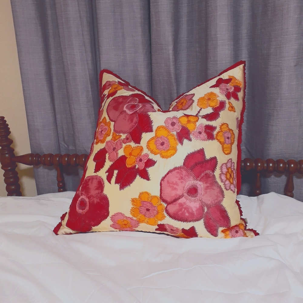 CCompany 100% Silk Embroidered Floral Pillow Cover